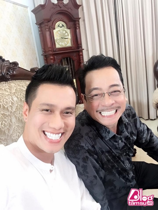 Ông trùm Phan Quân ‘Người phán xử’ cũng làm răng sứ trắng bóc 1 hoang dung lam rang blogtamsuvn 6