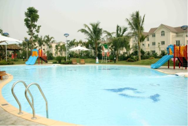 Sốc: Bể bơi Mỹ nhiễm hóa chất khiến 42 người nhập viện 2 vinhomes riverside be boi 01