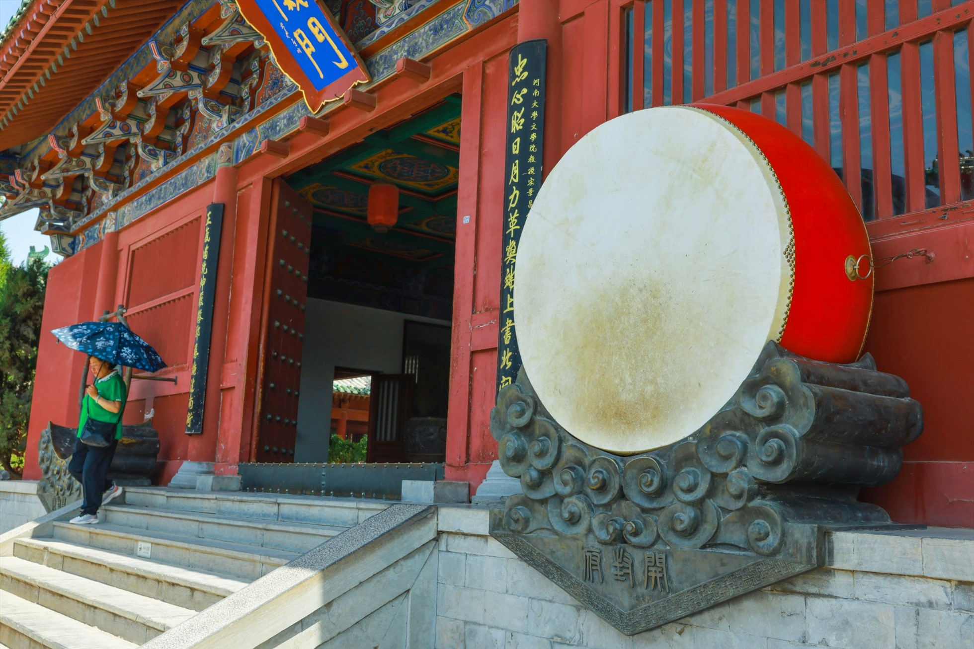 Phủ Khai Phong: Hành Trình Khám Phá Nơi Xử Án Thần Kỳ Của Bao Thanh Thiên 10 Kiến trúc hành lang bên trong Phủ Khai Phong