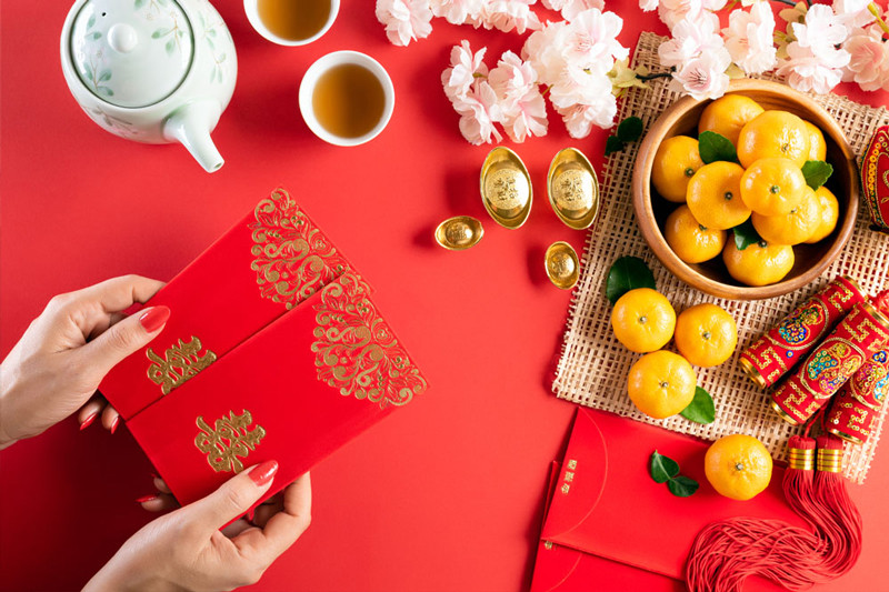 Tết Miền Nam Có Gì Đặc Sắc? Khám Phá Trọn Vẹn Phong Tục, Ẩm Thực và Trò Chơi 5 Lì xì vào những ngày đầu năm mới