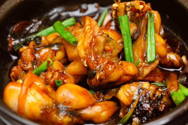 Giải Mã: Quốc gia nào có bức tượng “Merlion” nửa sư tử nửa cá nổi tiếng? 6 Cháo ếch Singapore - món ăn đặc trưng nơi đây