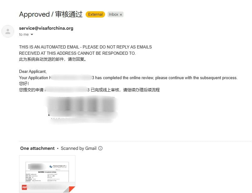 Hình ảnh một cuốn sổ tiết kiệm và các giấy tờ liên quan để chứng minh tài chính khi xin visa