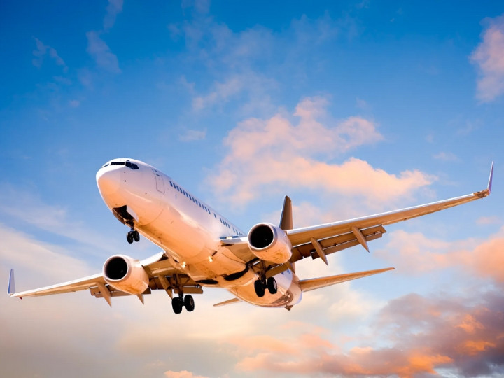 Du khách cần đến Thành Đô sau đó di chuyển tới Cửu Trại Câu