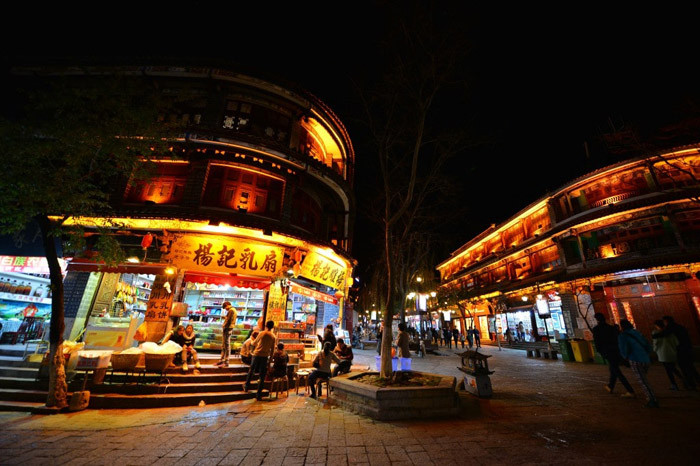 Phố Tây Dương Nhân Đại Lý về đêm