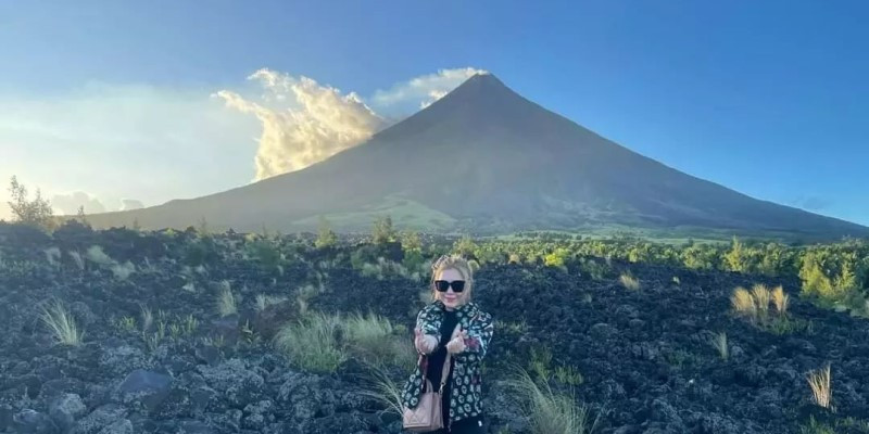 Vị trí địa lý của Philippines với hơn 7,000 đảo lớn nhỏ với địa hình đa dạng