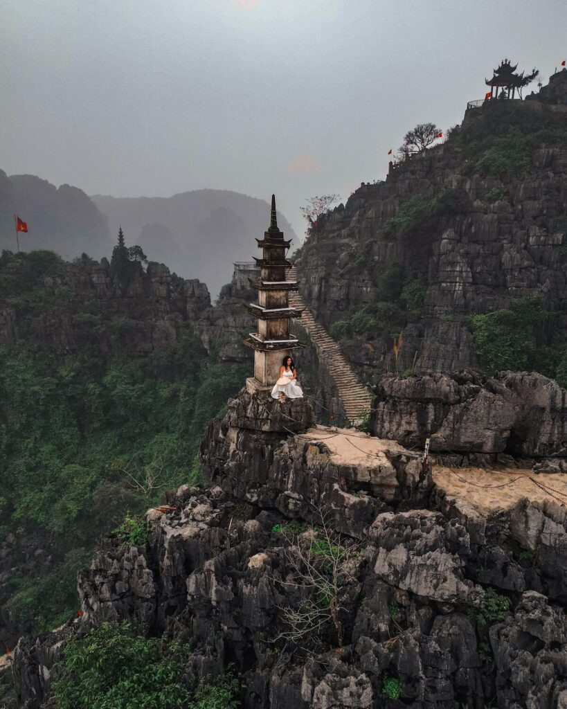 mua caves best things to do ninh binh 819x1024 1