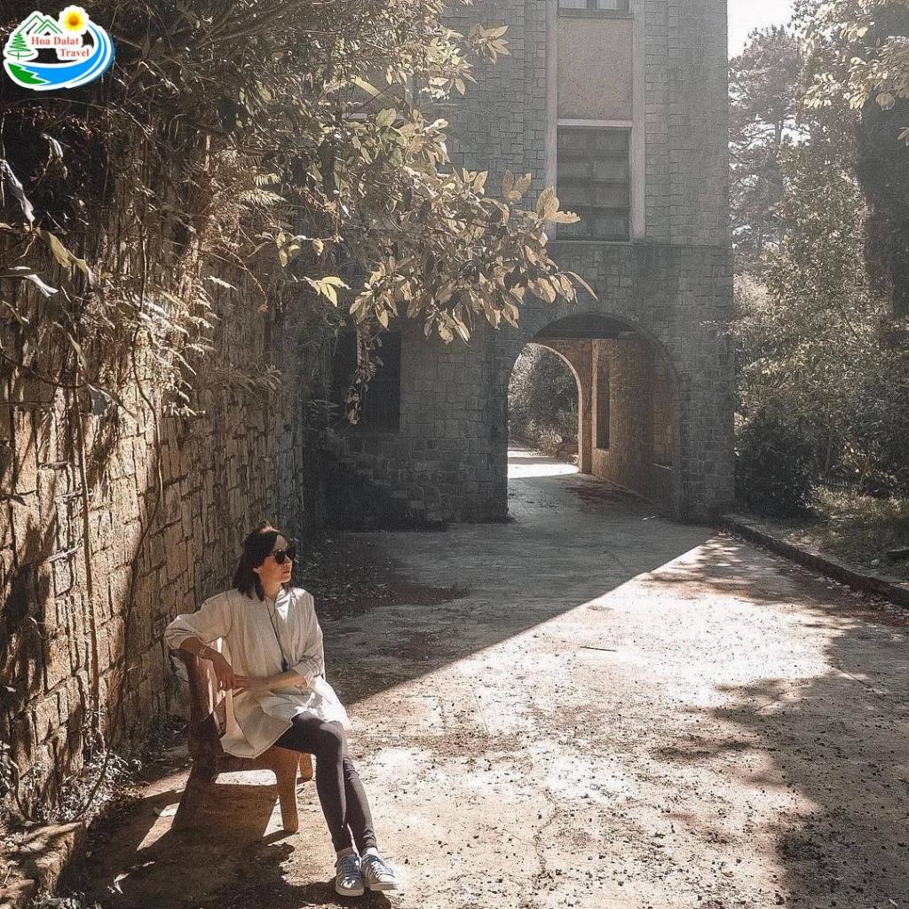 Khám Phá Phân Viện Sinh Học Đà Lạt: Nơi Lưu Giữ Kho Báu Tây Nguyên và Điểm Check-in Lịch Sử 11 Nét cổ kính, rêu phong tại Phân Viện Sinh học Đà Lạt