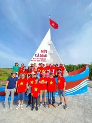 khám phá rừng ngập mặn và con tàu mũi cà mau