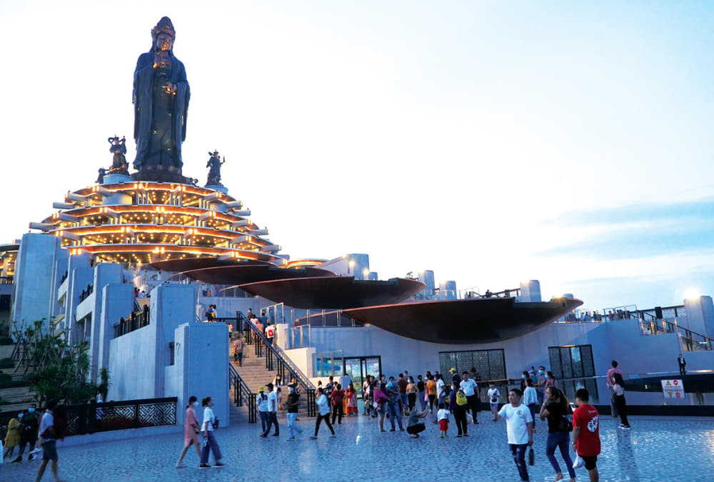 Tượng Phật Bà Tây Bổ Đà Sơn lập kỷ lục tượng đồng cao nhất châu Á