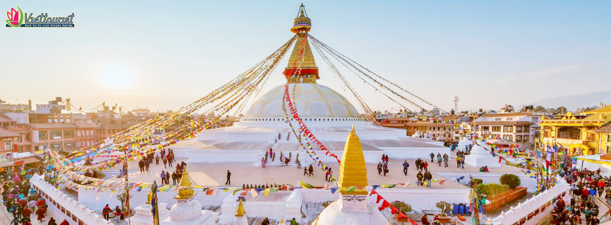 Cẩm Nang Du Lịch Nepal 2025 - 2026: Khám Phá Xứ Sở Himalaya Hùng Vĩ 1 Du lịch Nepal 2025 - 2026 giữa dãy Himalaya hùng vĩ