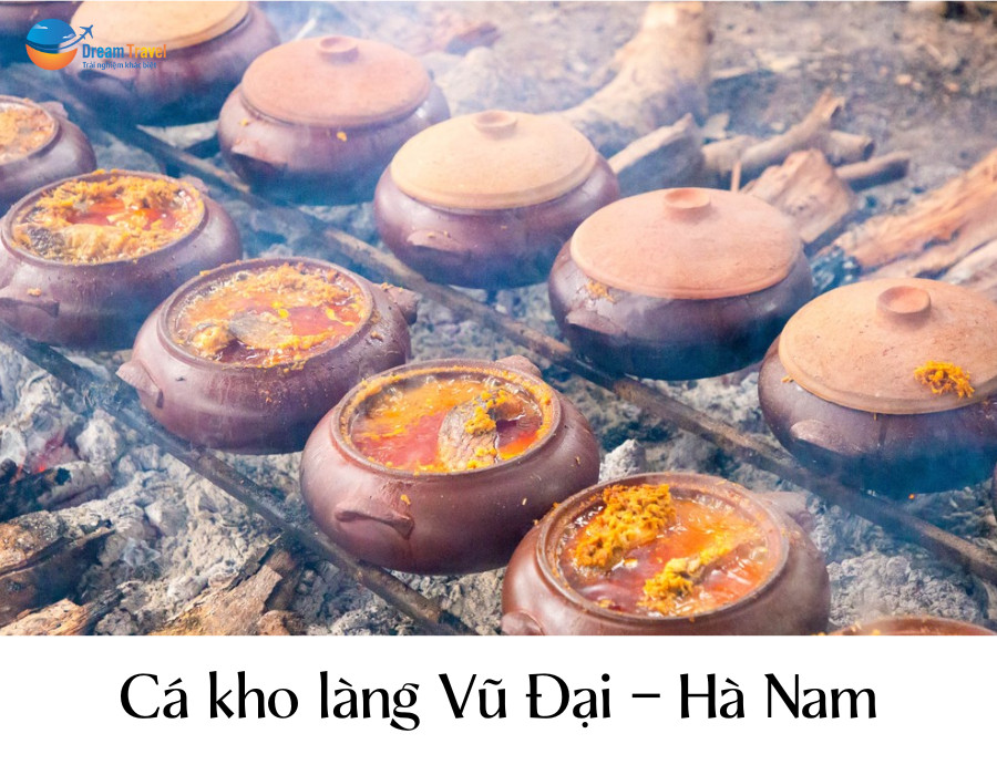 Niêu cá kho làng Vũ Đại màu nâu cánh gián đậm đà, được kho trong niêu đất
