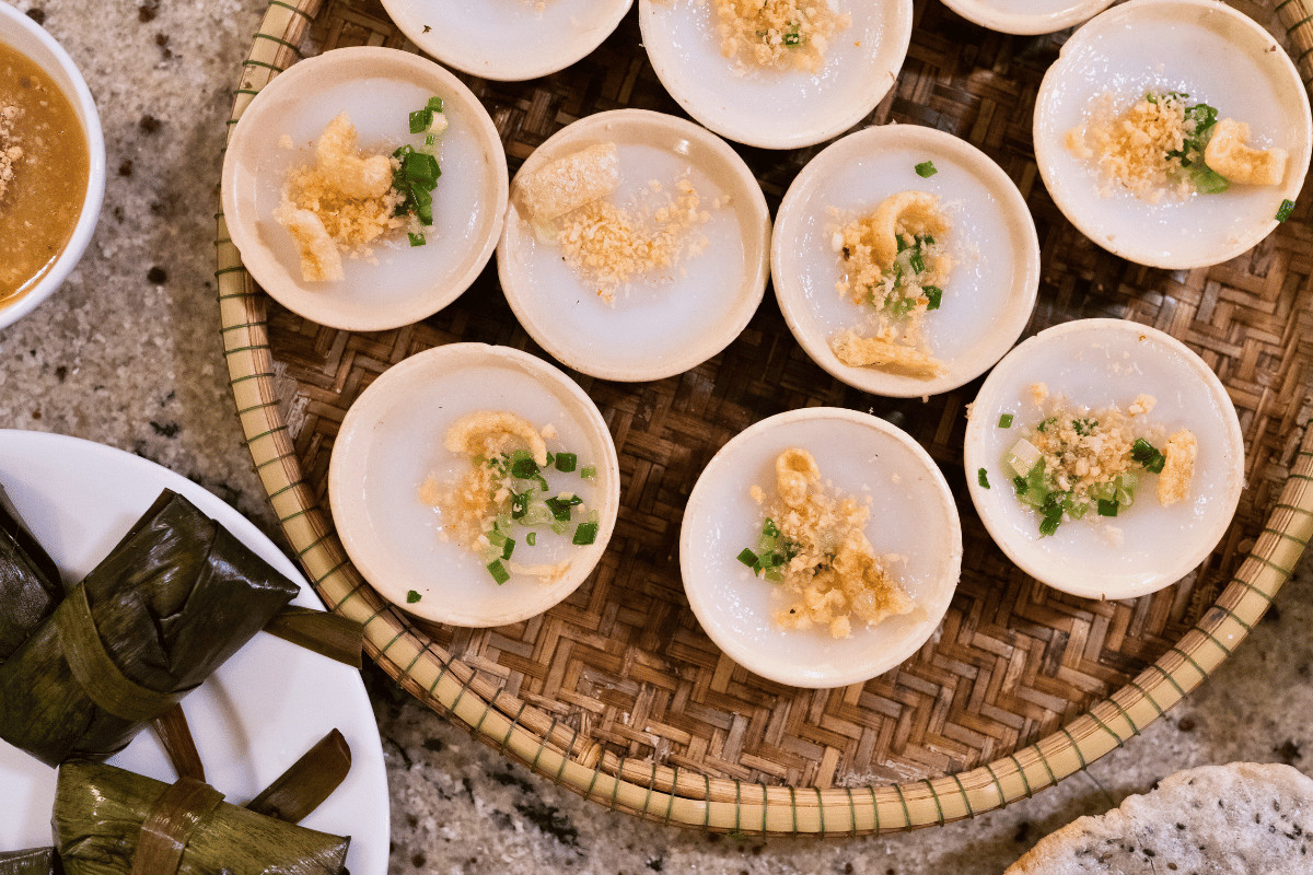 Bộ đôi Bánh Bèo và Bánh Nậm đặc sản miền Trung