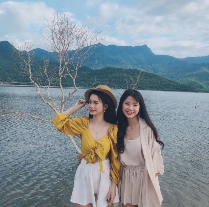 Khung cảnh mơ màng của Đầm Lập An vào thời điểm lý tưởng