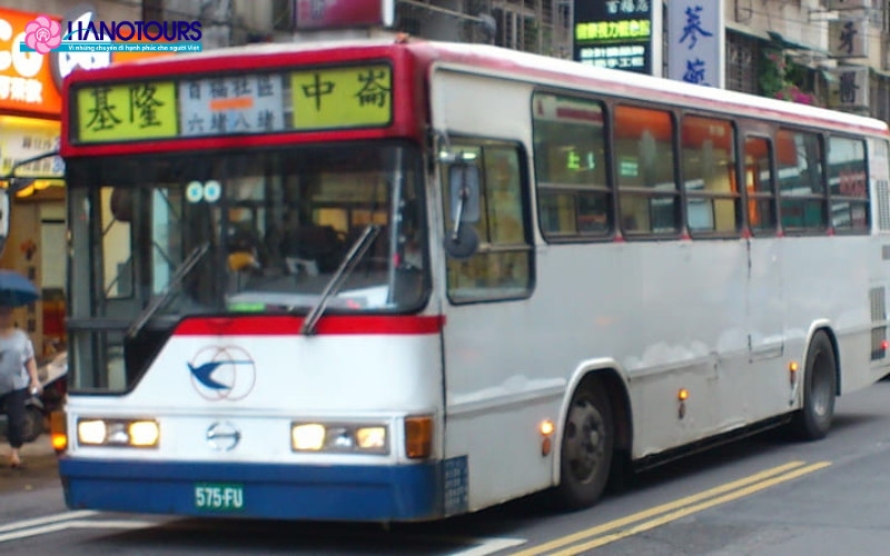 Xe buýt là phương tiện công cộng tiết kiệm chi phí tại Đài Loan