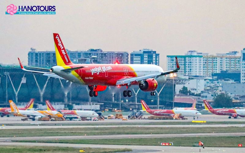 Máy bay là phương tiện nhanh nhất để di chuyển từ Việt Nam đến Bắc Kinh