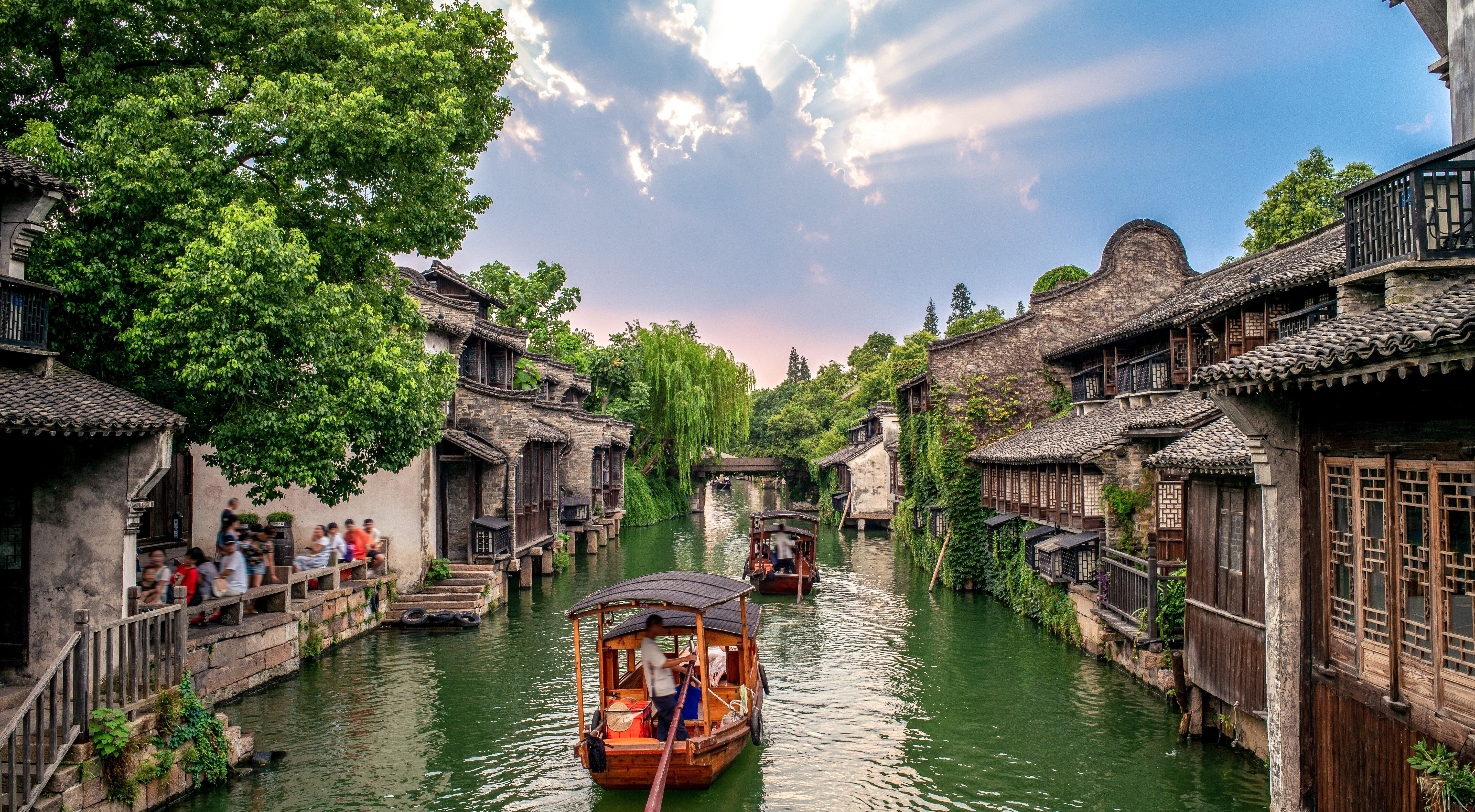 Ô Trấn - Thủy trấn cổ với kiến trúc nhà gỗ ven sông đặc trưng