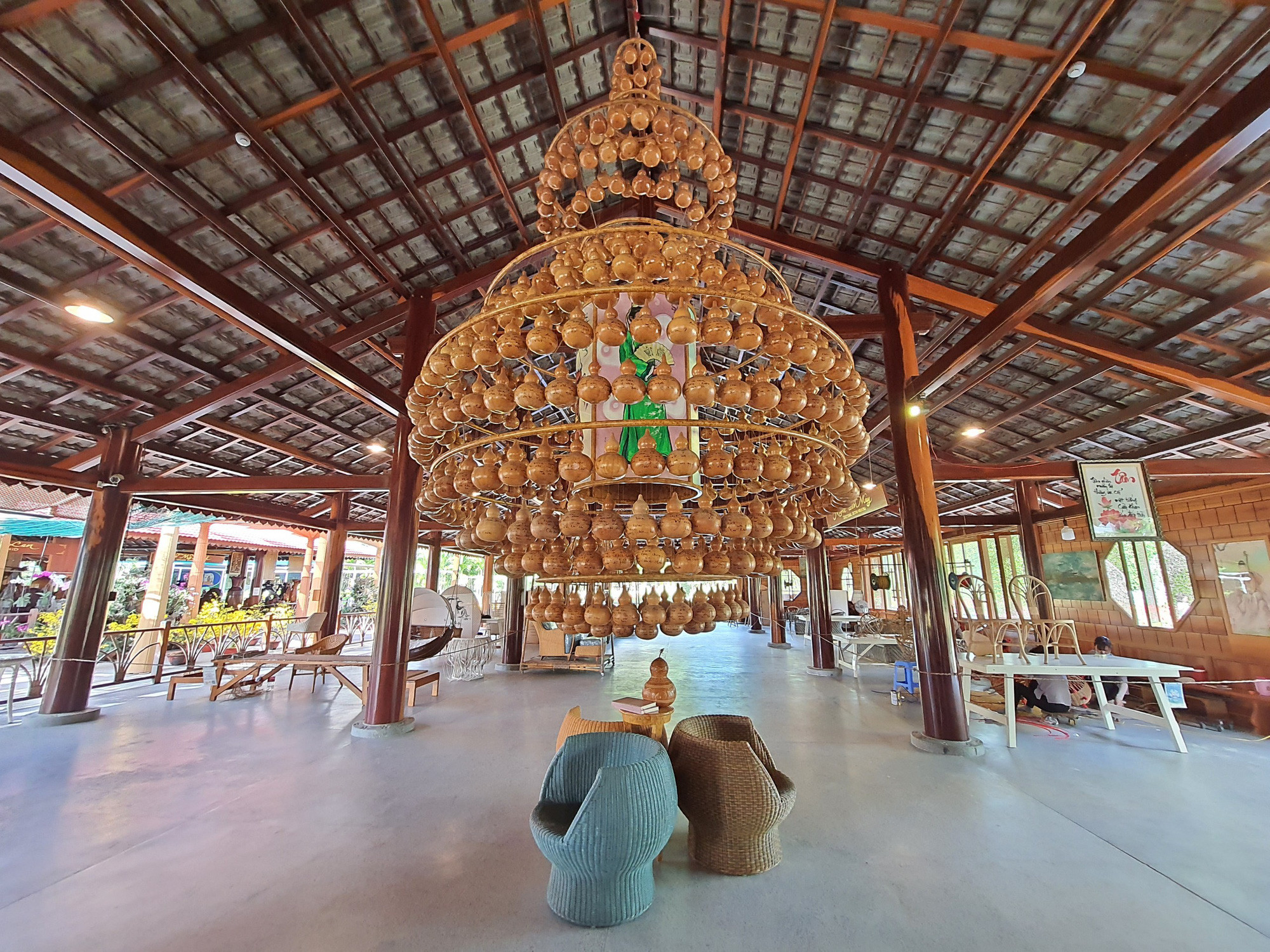 Mô hình quả bầu hồ lô lớn nhất Việt Nam kết hợp từ 542 quả bầu nhỏ