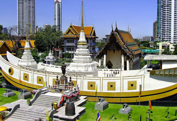 Kiến trúc độc đáo của Chùa Thuyền (Wat Yannawa) ở Bangkok