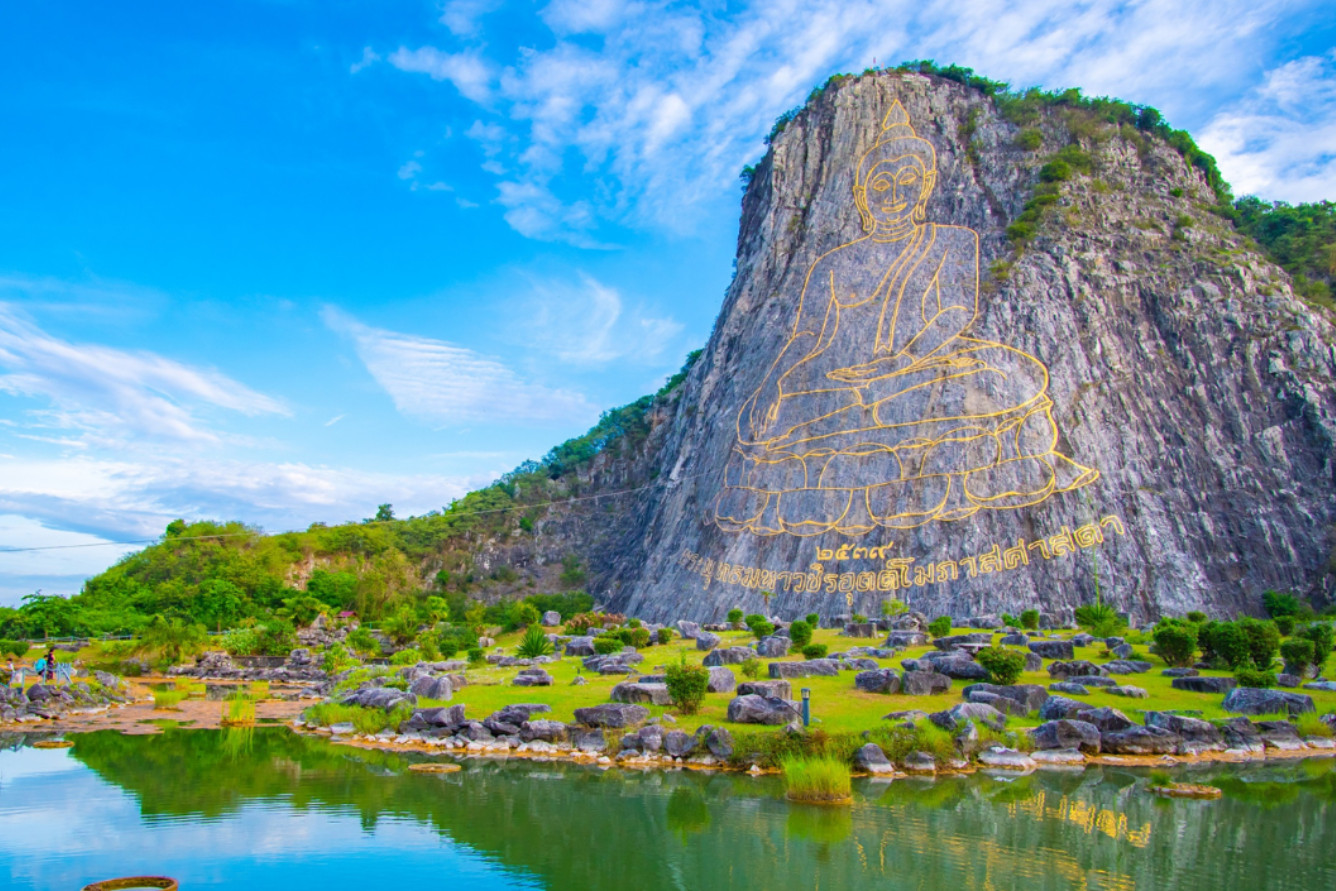 Tượng Phật linh thiêng với truyền thuyết ý nghĩa.