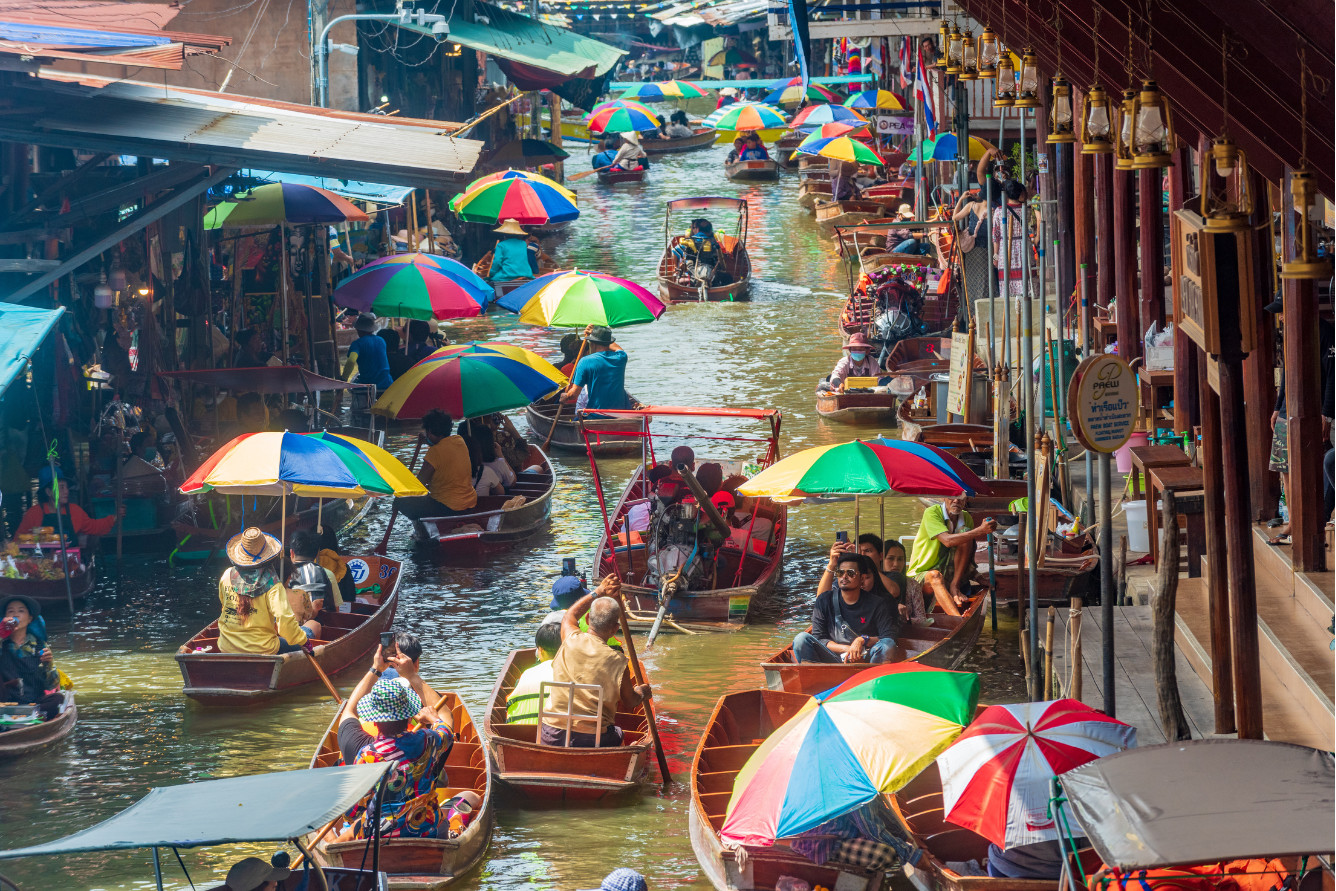 Khu chợ nổi Pattaya nhộn nhịp