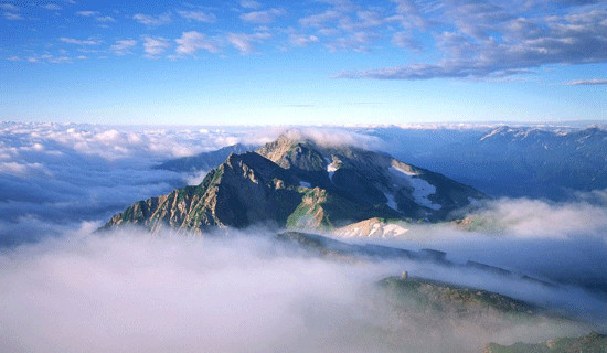 Khung cảnh thiên nhiên tại Núi Bạch Vân