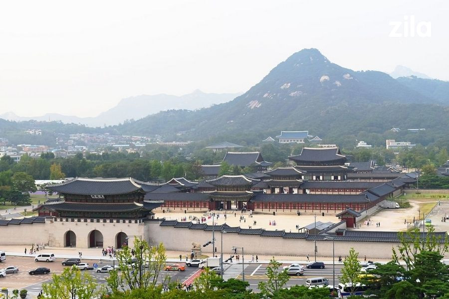 Cẩm Nang Du Lịch Seoul: Khám Phá Thủ Đô Ngàn Năm Của Hàn Quốc 11 Cung điện Gyeongbokgung với kiến trúc uy nghiêm cổ kính