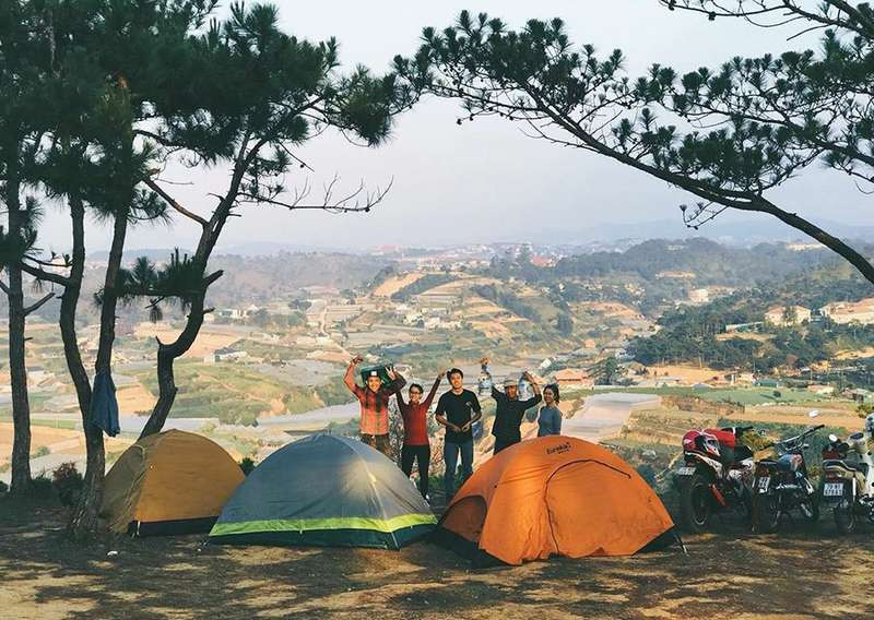 Cắm trại tại Đồi Vọng Cảnh