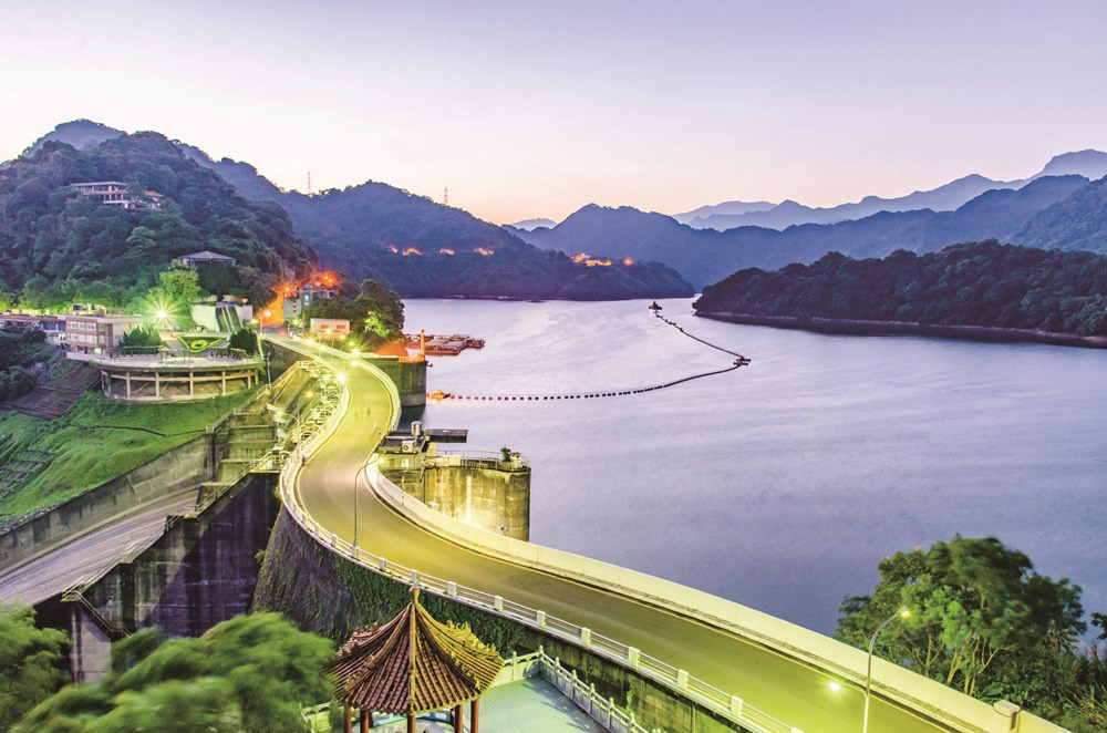 Hồ chứa Shimen, một trong những hồ nước lớn nhất và quan trọng nhất tại Đài Loan