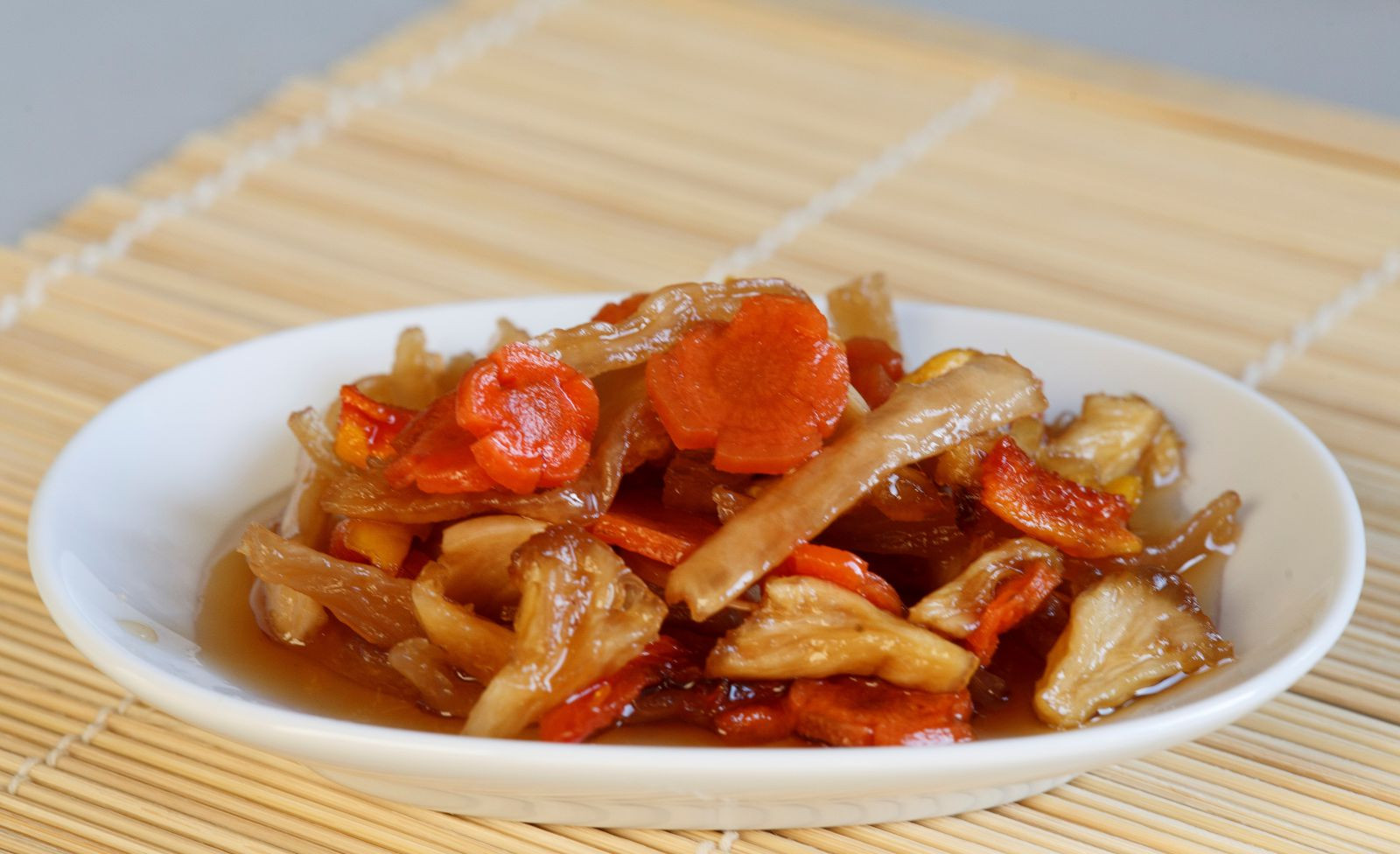 Củ cải ngâm nước mắm giòn ngon