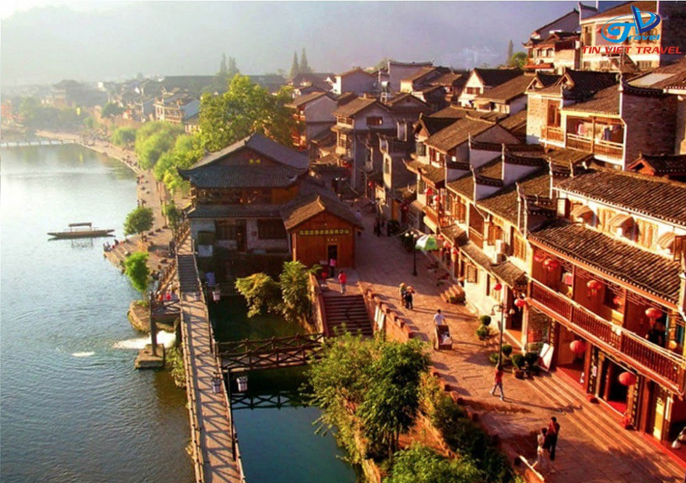 Phố Cổ Khê Bố