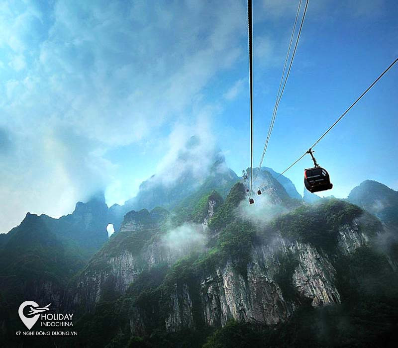 Cẩm Nang Du Lịch Trương Gia Giới (2025): Khám Phá Kỳ Quan "Pandora Trên Trái Đất" 8 Cáp treo dài nhất thế giới lên Thiên Môn Sơn