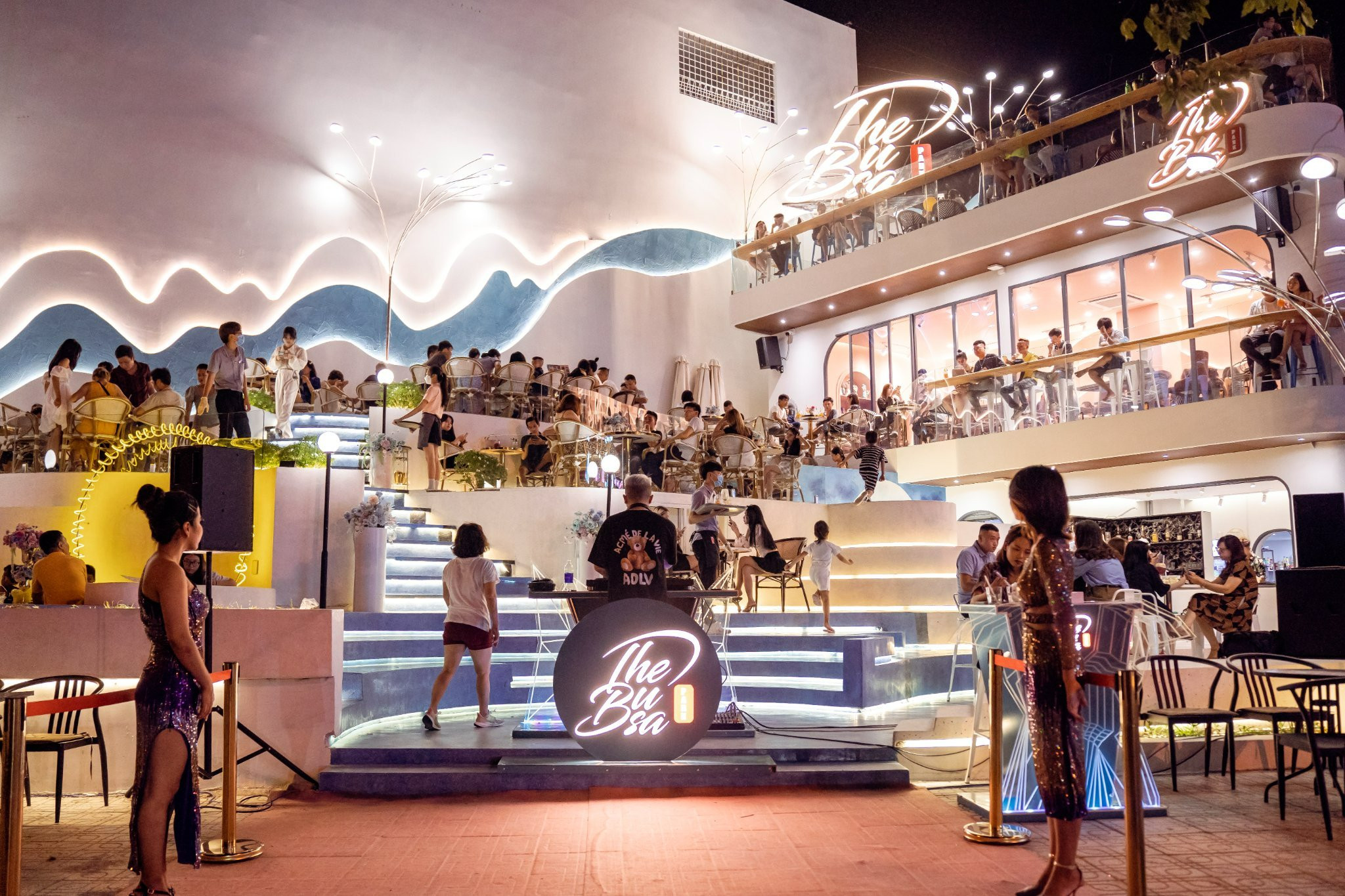 Góc quán cà phê The Busa Park với phong cách biển độc đáo