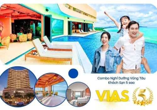 Khung cảnh Tượng Chúa Kitô Vua tại Vũng Tàu nhìn từ trên cao, với cánh tay dang rộng