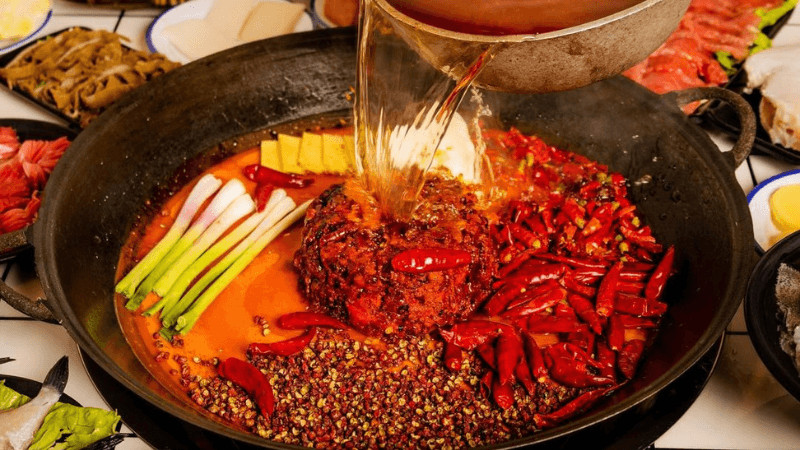 Các món ăn Trung Quốc từ trường phái ẩm thực Tứ Xuyên với vị cay tê đặc trưng