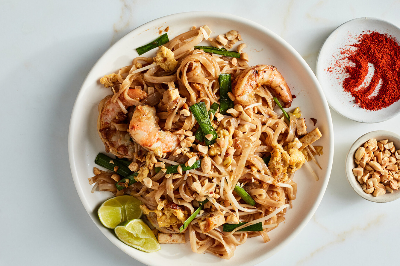 Mì xào Pad Thai chuẩn vị Thái Lan, hấp dẫn thực khách