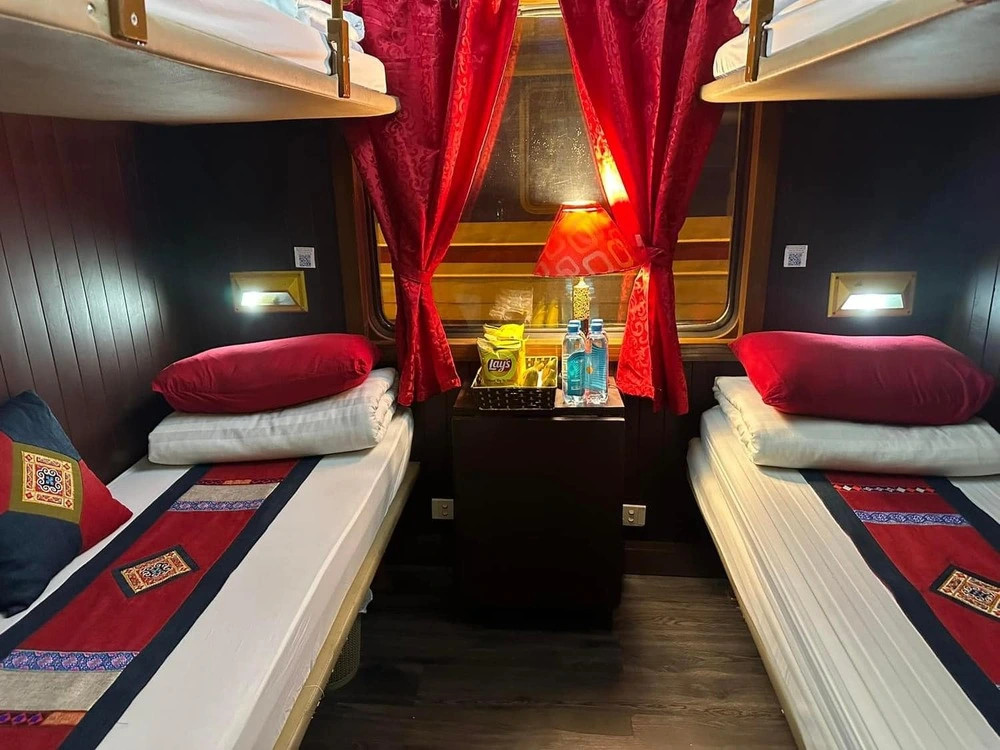 Khoang tàu giường nằm trên tuyến Sapa đi Ninh Bình
