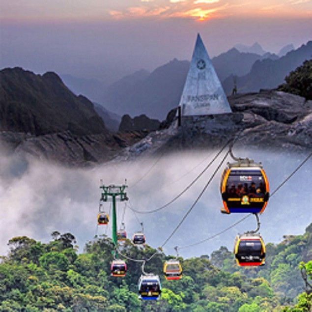 Cáp treo Fansipan đưa du khách lên đỉnh "Nóc nhà Đông Dương"