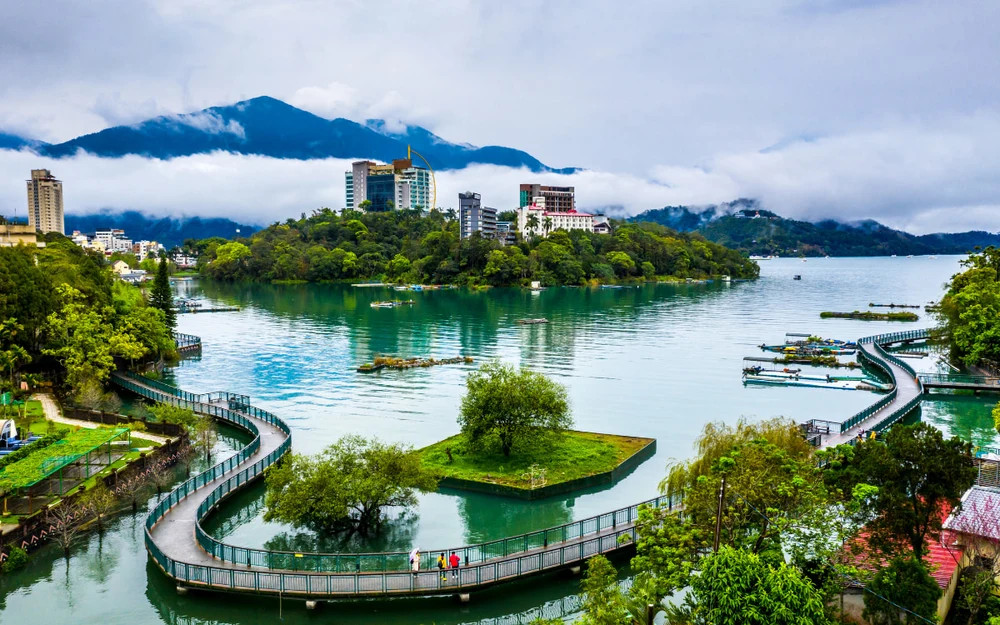 Vẻ đẹp hùng vĩ của Hồ Nhật Nguyệt Đài Loan