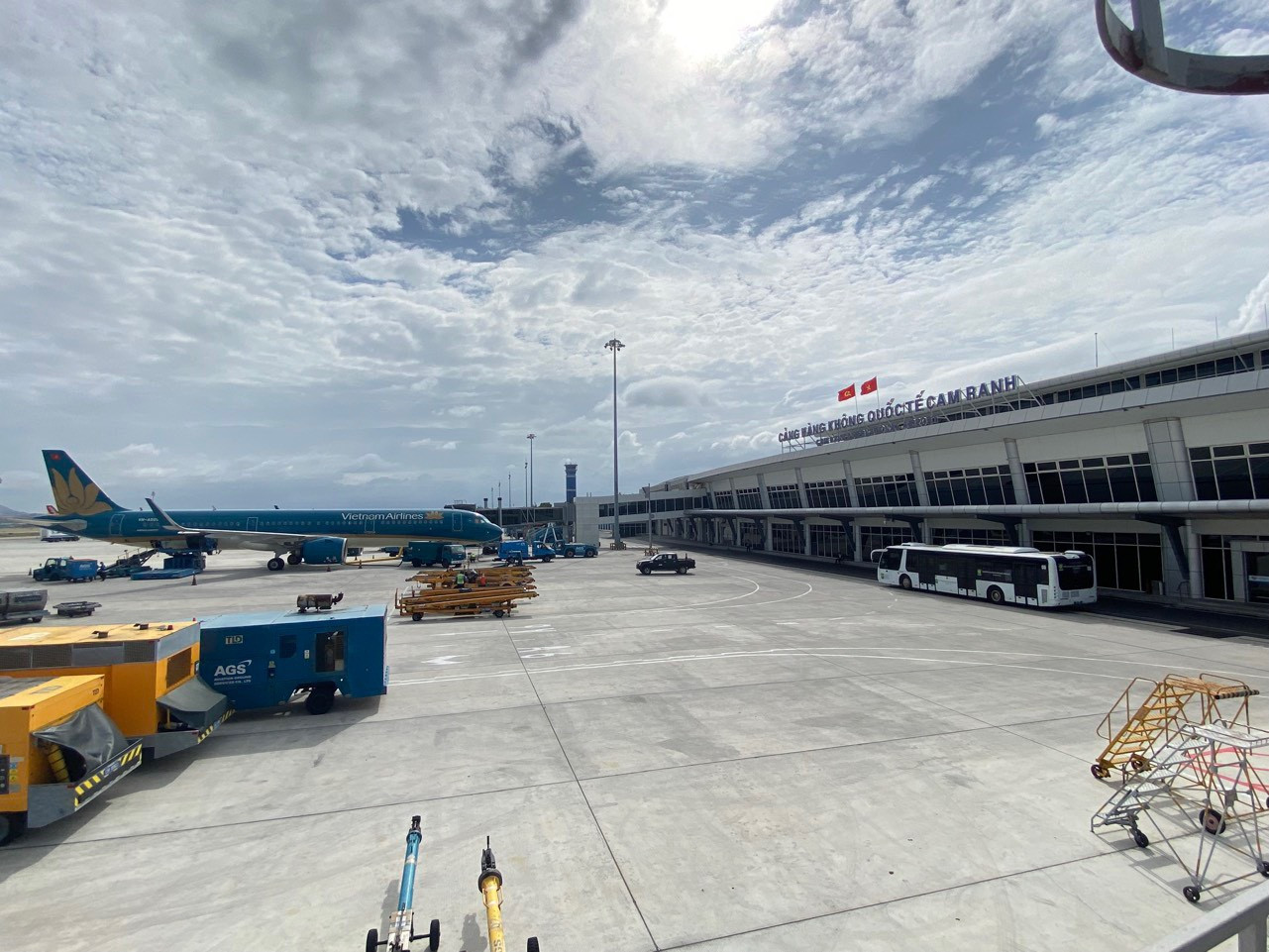 Sân bay Cam Ranh, điểm đến cho du khách muốn tới Ninh Thuận bằng máy bay