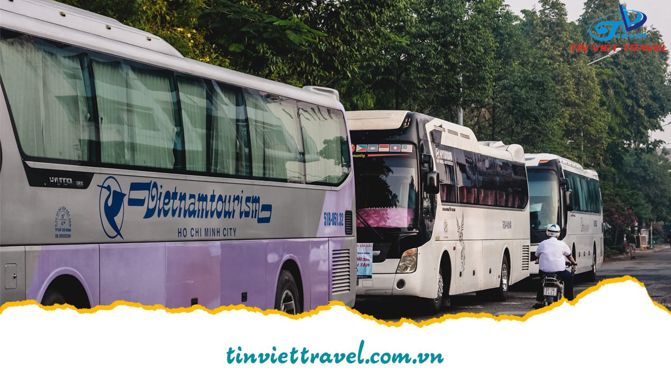 Xe du lịch đời mới phục vụ tour Vũng Tàu 3 ngày 2 đêm