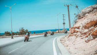 Xe máy là phương tiện di chuyển hoàn hảo của team mê phượt