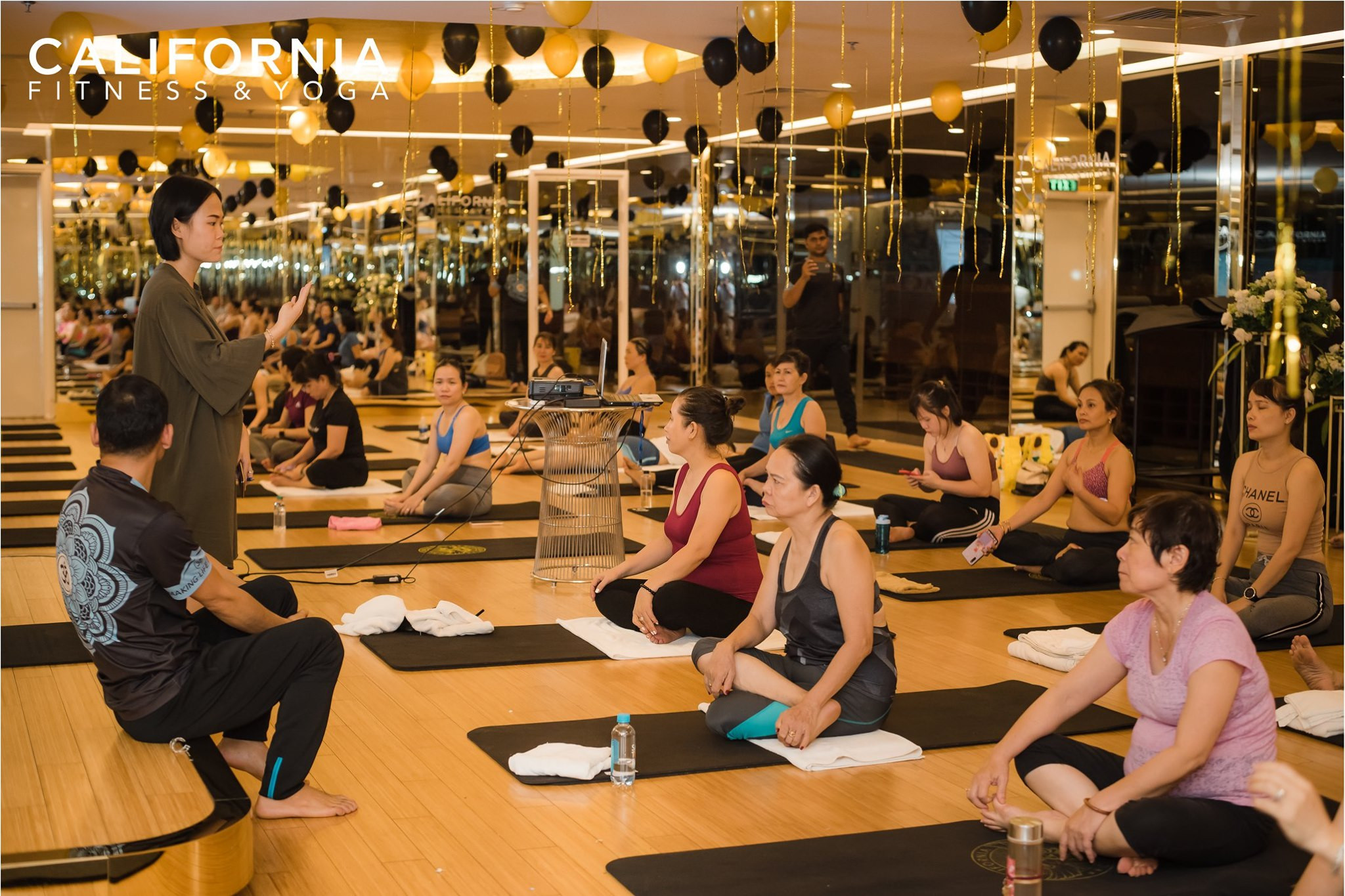 California Fitness & Yoga Đà Nẵng: Nâng Tầm Trải Nghiệm Yoga Đẳng Cấp 5 Sao 8 10446533810157731765352683988331471026980742o 1