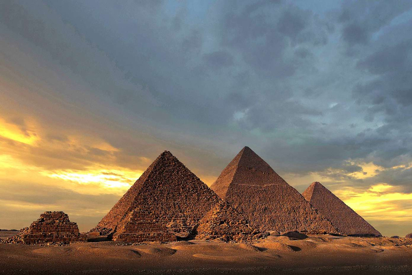dai kim tu thap giza 1 1