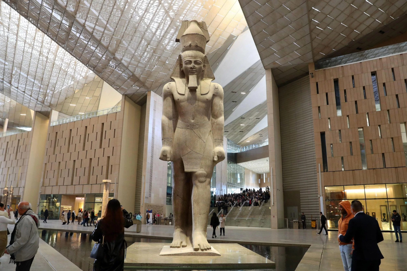 Khám Phá Cairo: 8 Địa Điểm Không Thể Bỏ Lỡ Khi Du Lịch Thủ Đô Ai Cập 2 Bảo tàng Ai Cập tại Cairo, nơi lưu giữ kho báu cổ vật