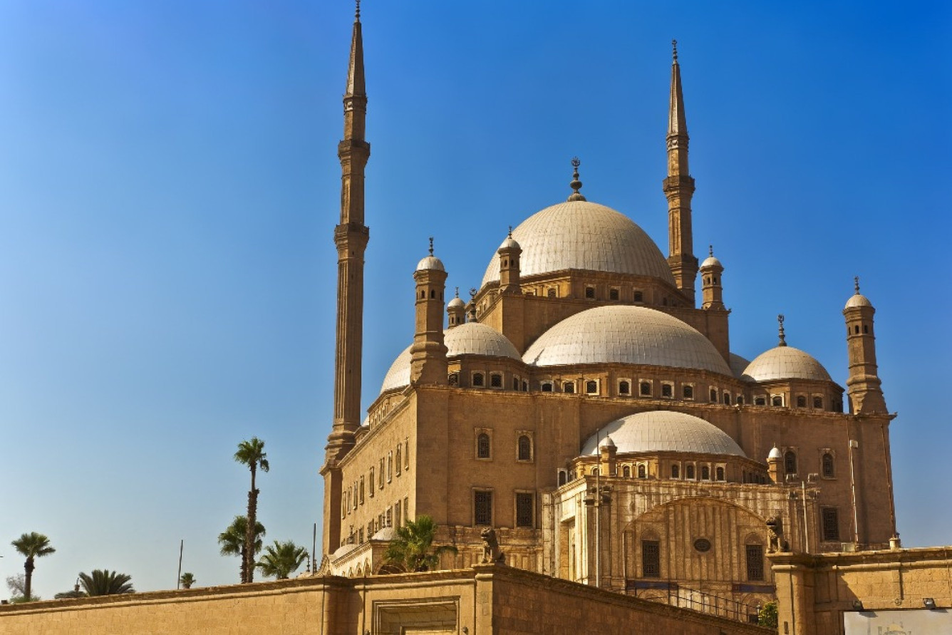 Khám Phá Cairo: 8 Địa Điểm Không Thể Bỏ Lỡ Khi Du Lịch Thủ Đô Ai Cập 5 Những con đường lịch sử trong thành phố cổ Islamic Cairo