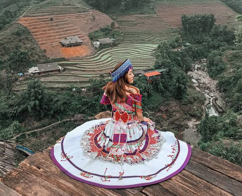 Khung cảnh Sapa với những thửa ruộng bậc thang xanh mướt