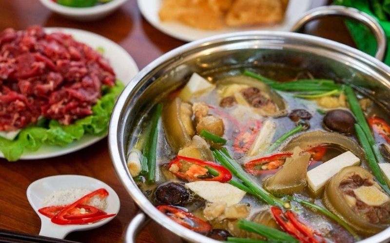 Các quán lẩu bò quận 7 ngon đậm vị cho những buổi tụ họp 1 lẩu bò quận 7